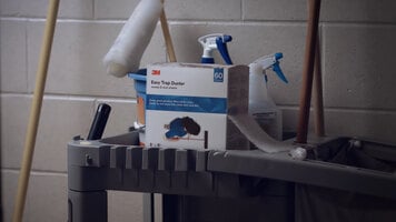 3M Easy Trap Duster 3M Easy Trap Duster