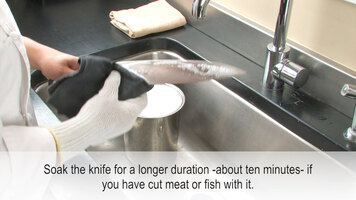 Mercer: How to Clean and Store Knives Mercer: How to Clean and Store Knives