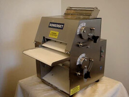 Somerset: CDR-1100 Dough Roller and Sheeter Operation Demo